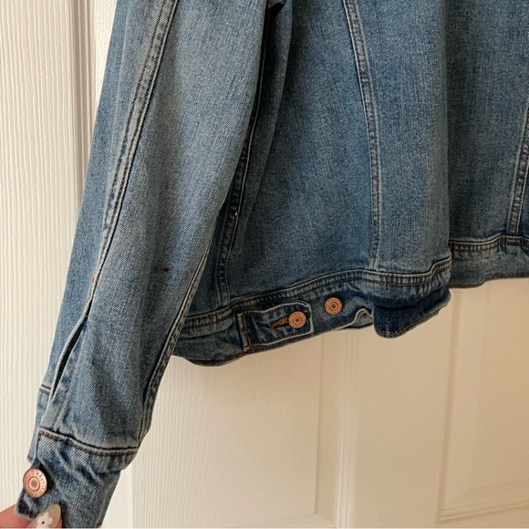 Jean jacket - Picture 7 of 7